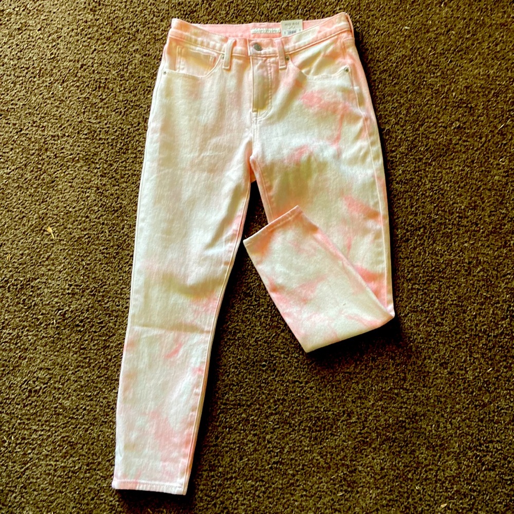 Lucky Brand! I took the price tag and wore them once so I’m lowering the price